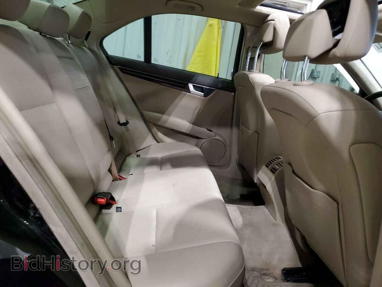2012 MERCEDES-BENZ C-CLASS - VIN: WDDGF8BB8CF912635 - Фото 10