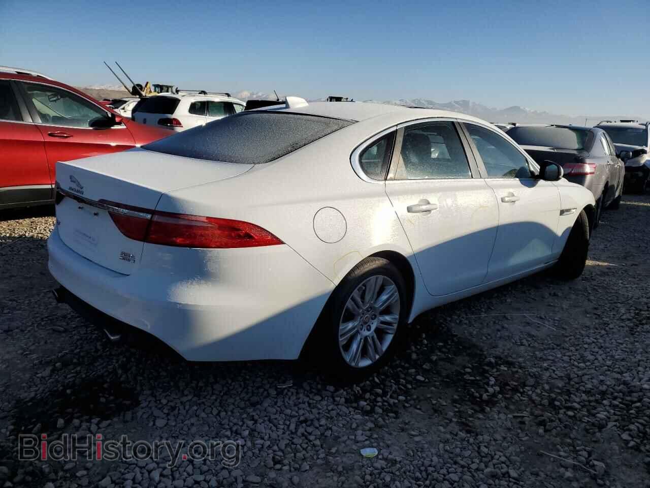 2017 JAGUAR XF - VIN: SAJBS4BV7HCY28562 - Фото 3