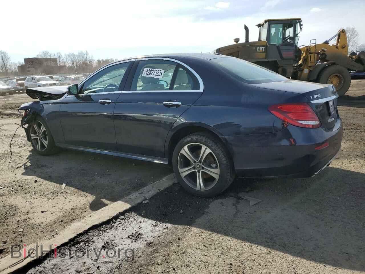 2019 MERCEDES-BENZ E-CLASS - VIN: WDDZF4KBXKA515120 - Фото 2