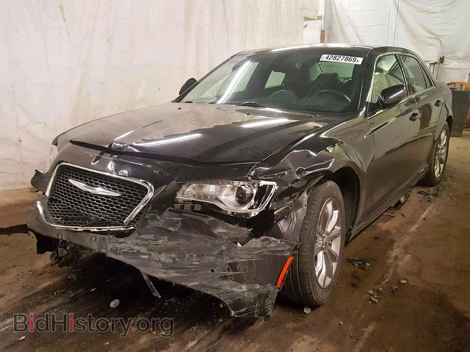 2015 CHRYSLER 300 - VIN: 2C3CCARG1FH831431 - Фото 2