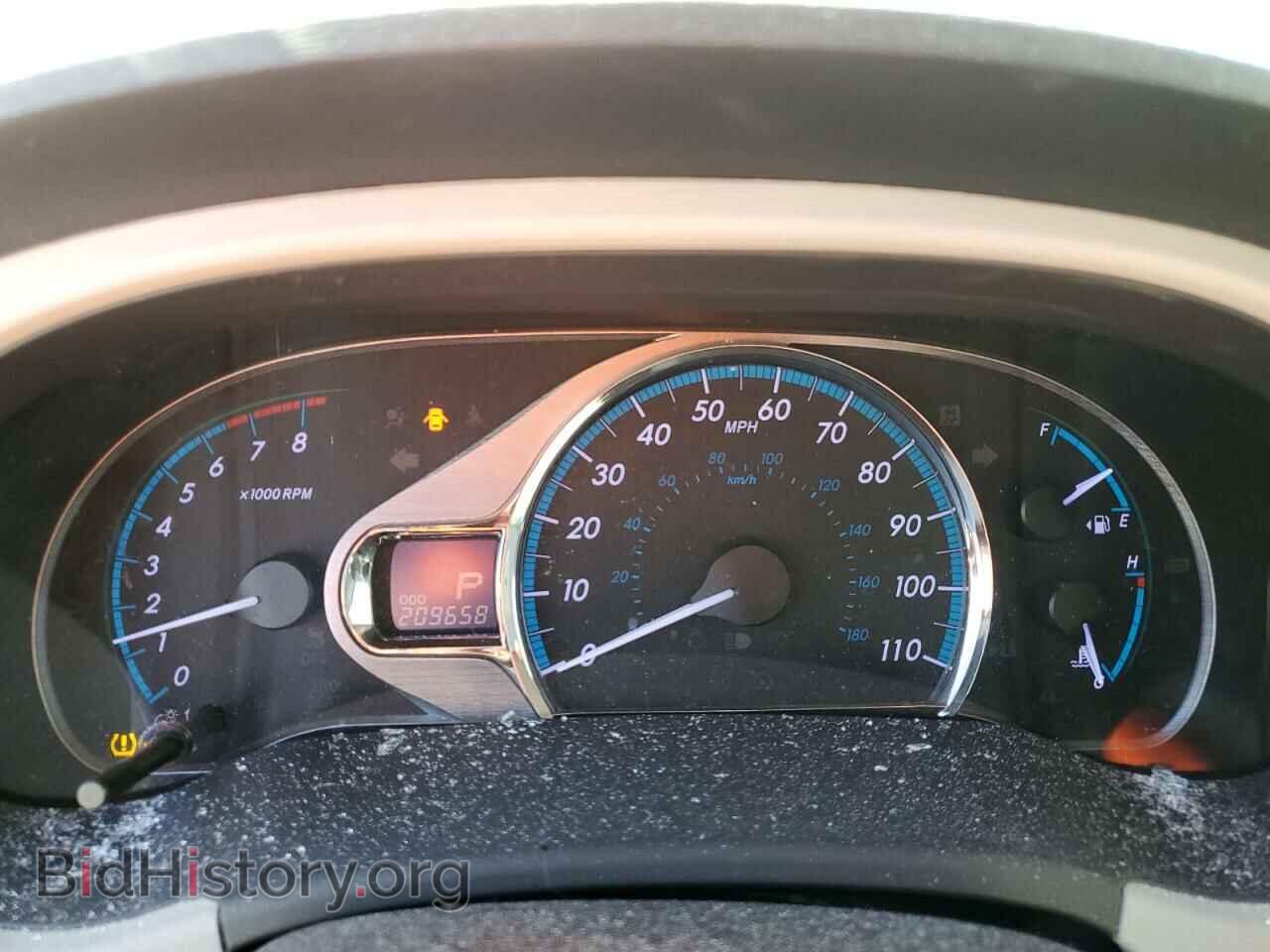 2011 TOYOTA All Models - VIN: 5TDDK3DC6BS024708 - Photo 9