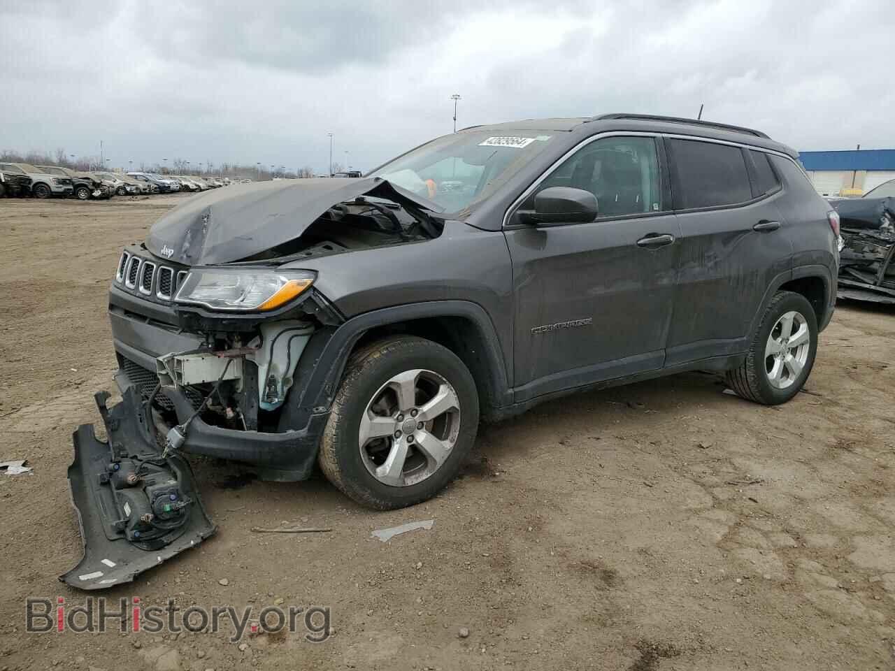 Фотография 3C4NJDBB6JT343327 - JEEP COMPASS 2018