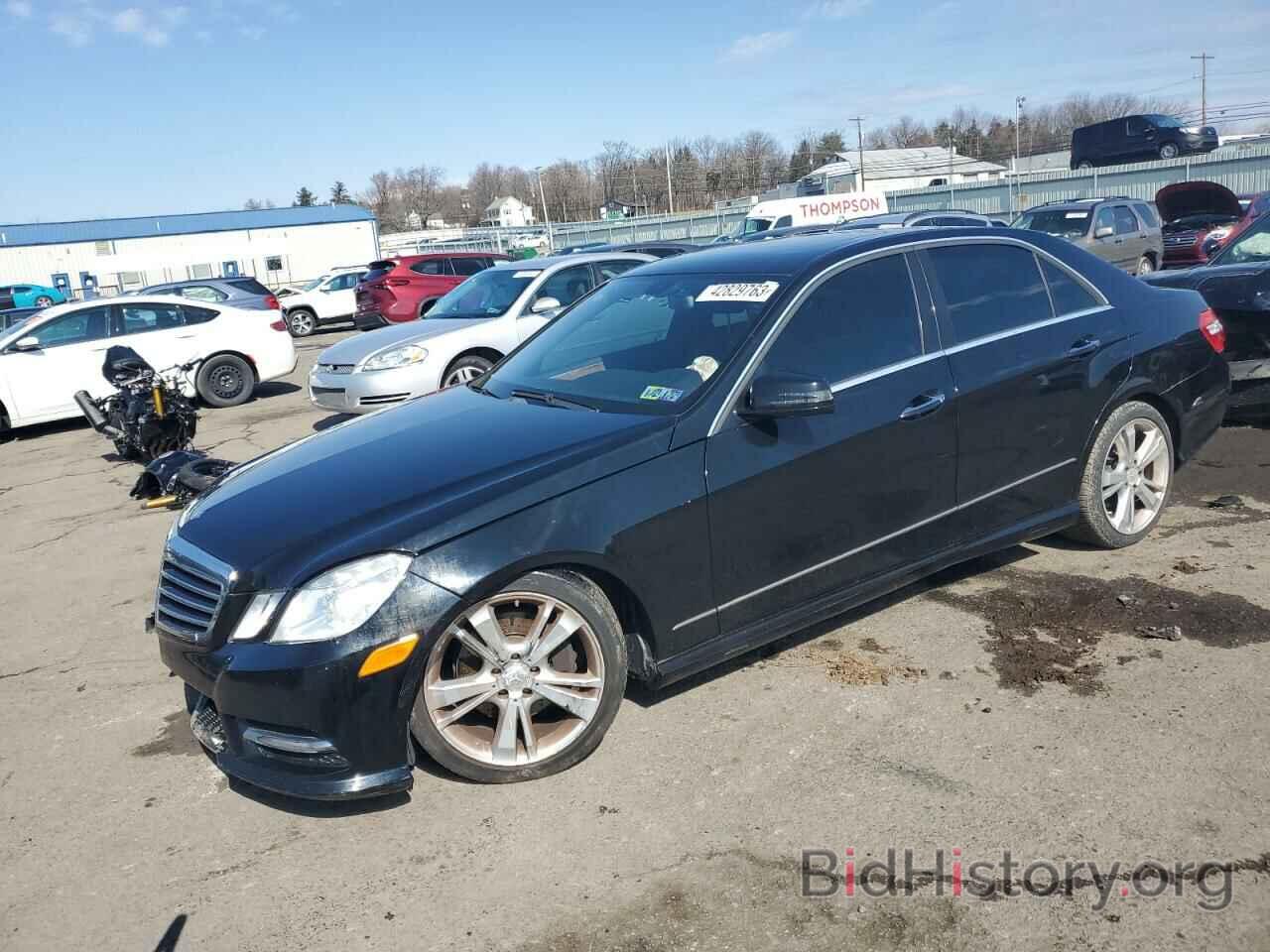 Photo WDDHF5KB1DA670739 - MERCEDES-BENZ E-CLASS 2013