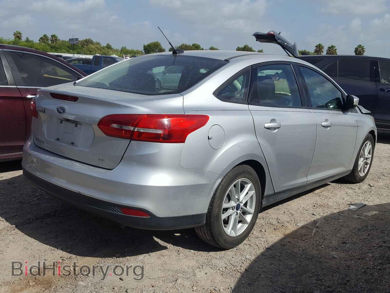 2017 FORD FOCUS - VIN: 1FADP3F25HL276875 - Фото 4