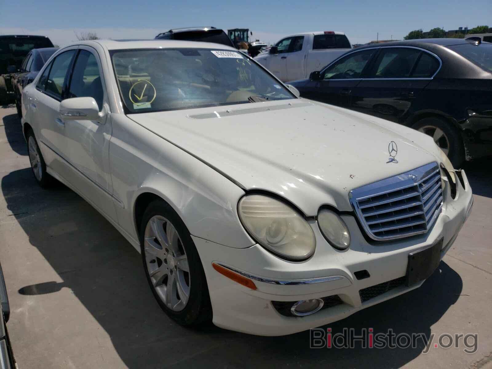 Photo WDBUF87X39B379819 - MERCEDES-BENZ E CLASS 2009