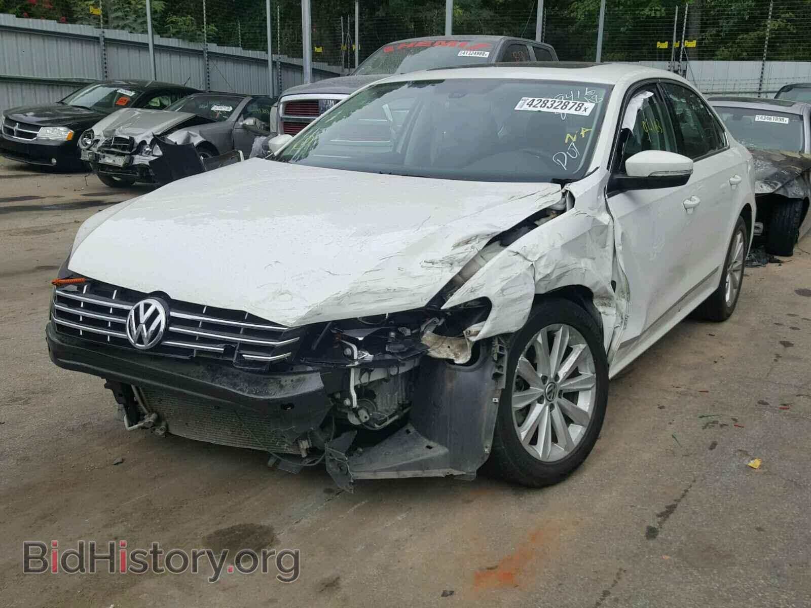 2013 VOLKSWAGEN PASSAT - VIN: 1VWCH7A33DC097350 - Фото 2