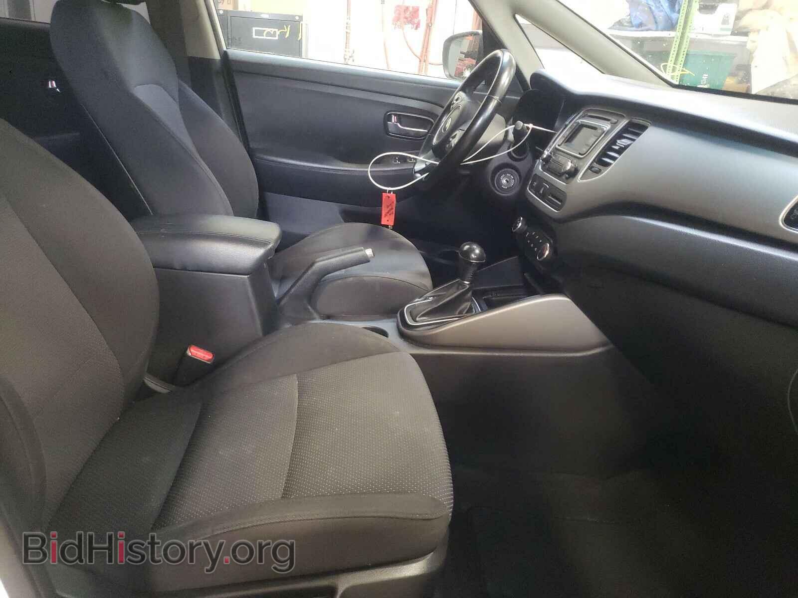 2014 KIA RONDO - VIN: KNAHT8A34E7056763 - Фото 5