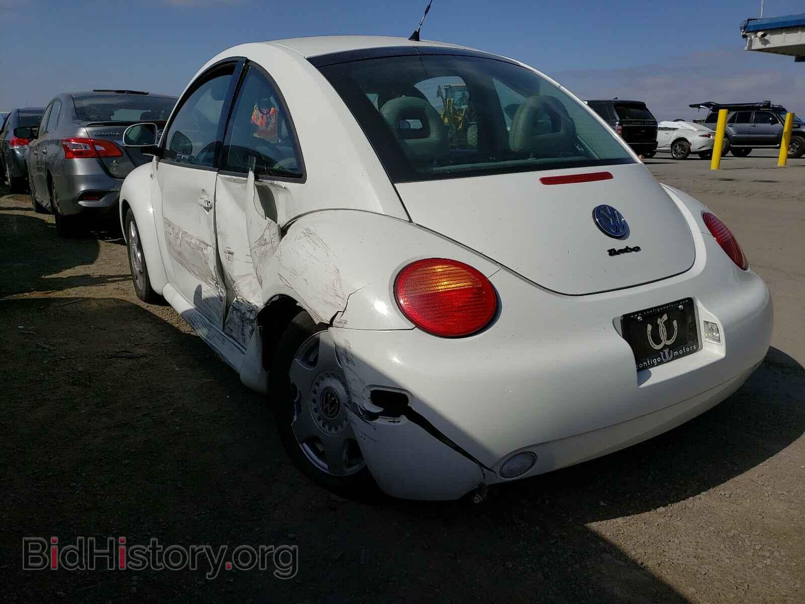 2000 VOLKSWAGEN BEETLE - VIN: 3VWCD21C0YM500073 - Фото 3