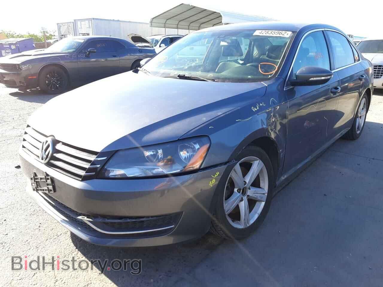 2012 VOLKSWAGEN PASSAT - VIN: 1VWBP7A37CC039514 - Фото 2