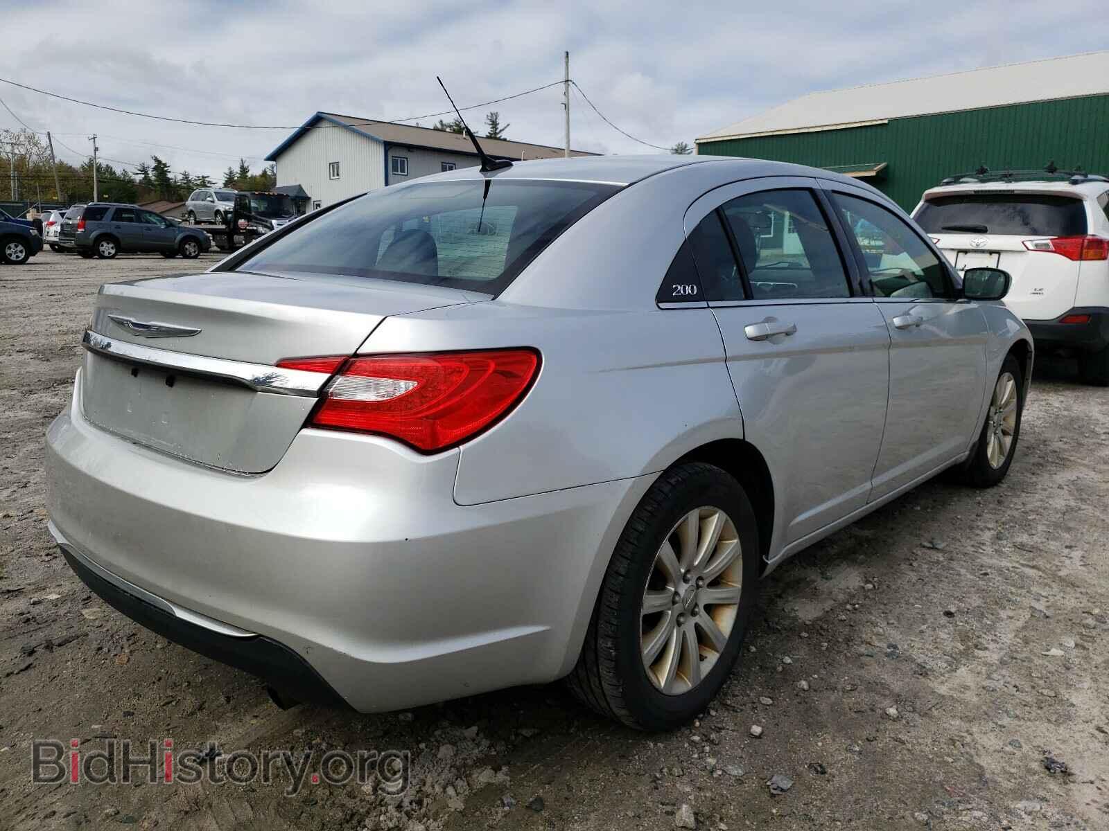 2011 CHRYSLER 200 - VIN: 1C3BC1FB7BN521628 - Фото 4
