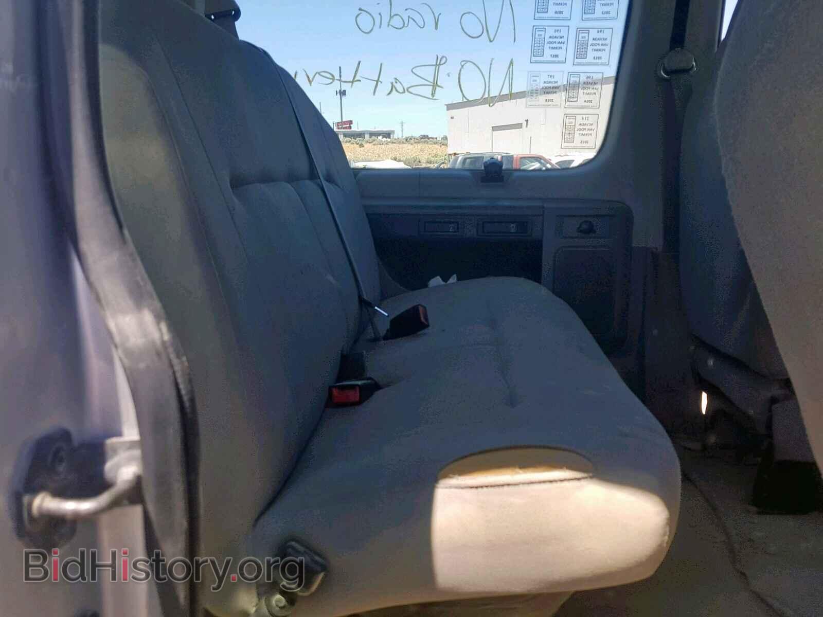 2010 FORD ECONOLINE - VIN: 1FBSS3BL0ADA73198 - Photo 6