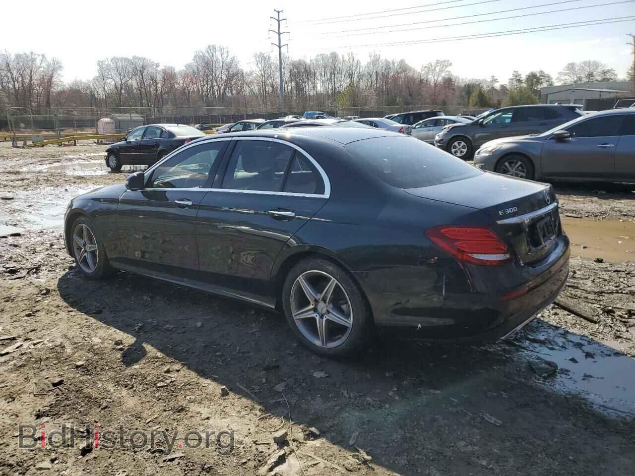 2017 MERCEDES-BENZ E-CLASS - VIN: WDDZF4JB4HA053082 - Фото 2