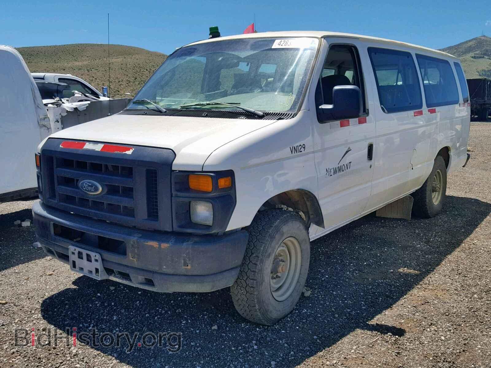 2008 FORD ECONOLINE - VIN: 1FBSS31LX8DB39493 - Фото 2