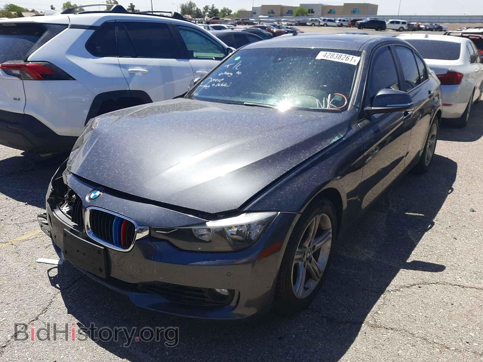2013 BMW 3 SERIES - VIN: WBA3A5C56DF354409 - Фото 2