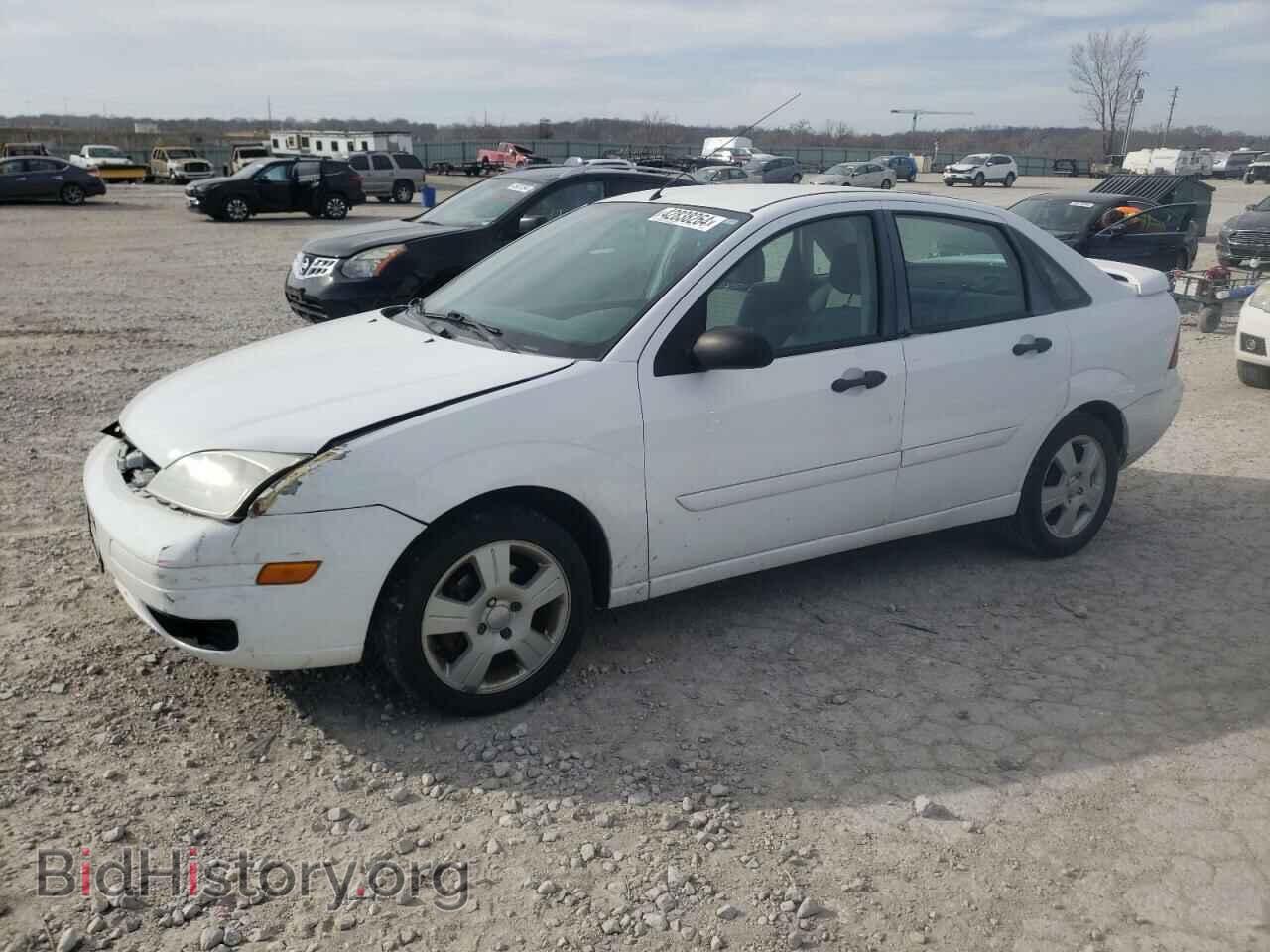 Photo 1FAFP34N17W330501 - FORD FOCUS 2007