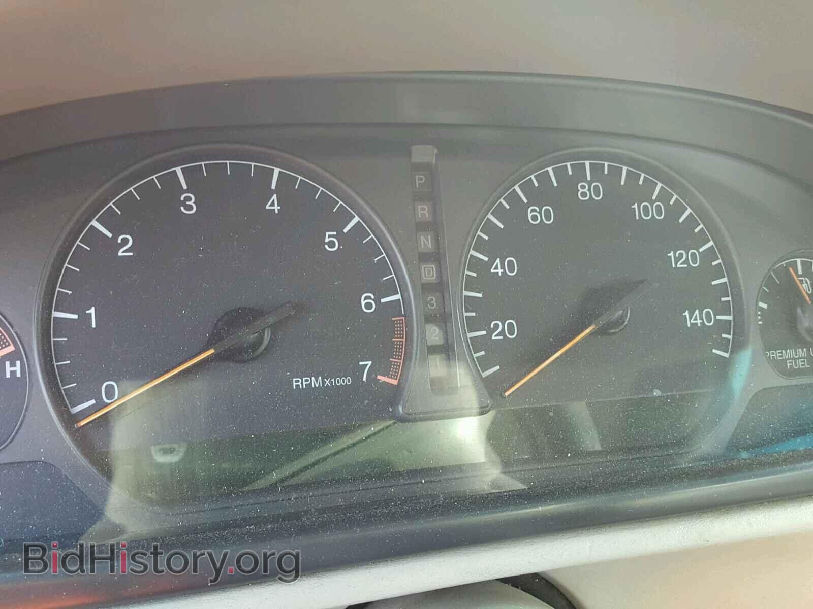 1998 CADILLAC DEVILLE - VIN: 1G6KF5493WU762000 - Photo 8