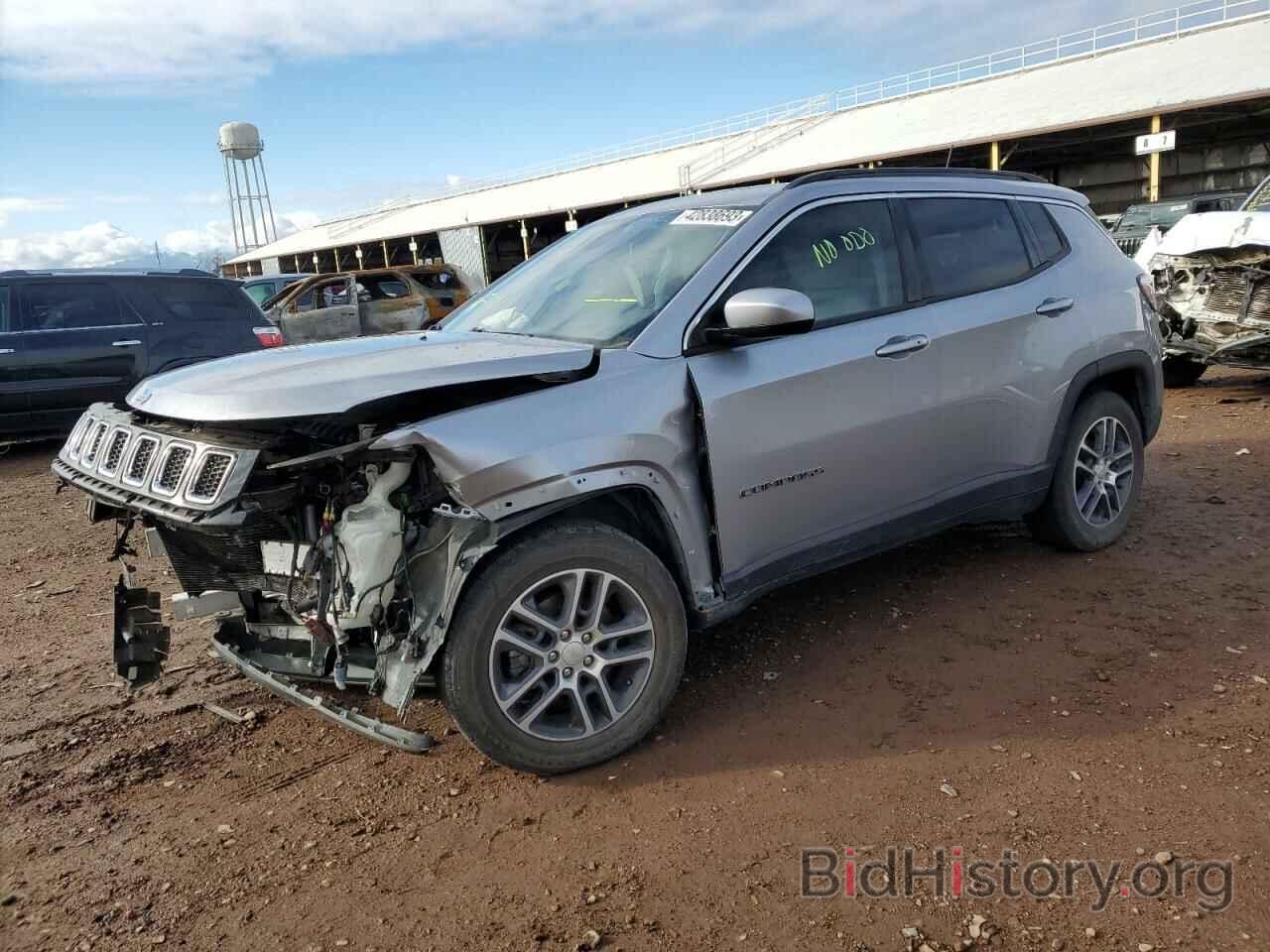 Photo 3C4NJCBB4JT461659 - JEEP COMPASS 2018