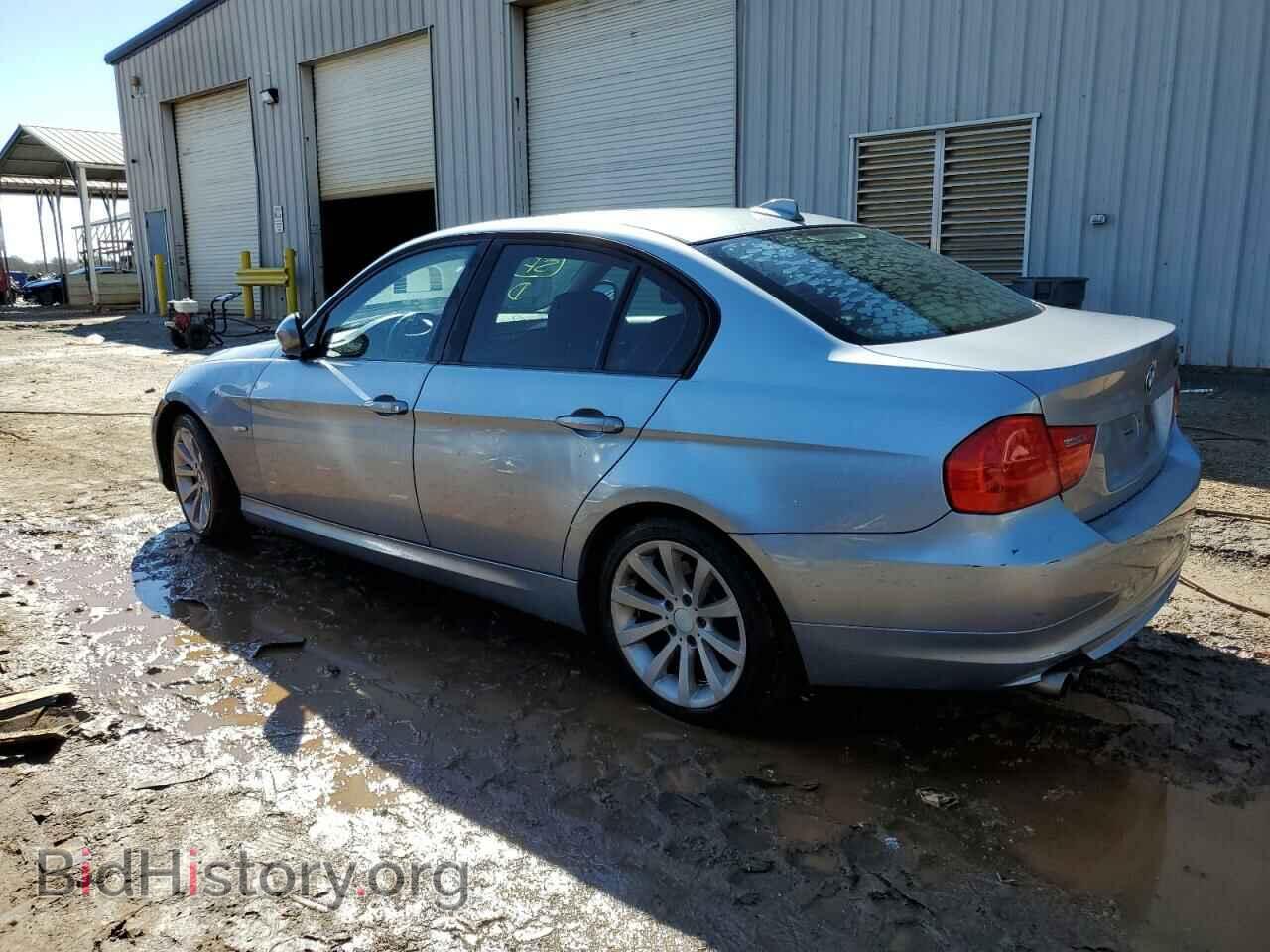 2011 BMW 3 SERIES - VIN: WBAPH7C5XBE674702 - Фото 2