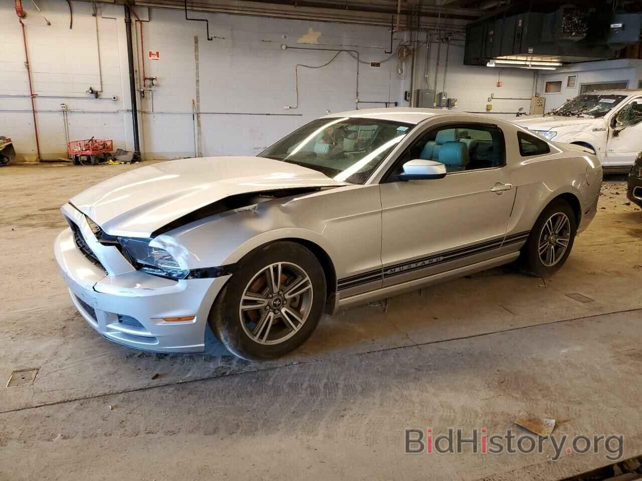 Photo 1ZVBP8AM1D5204588 - FORD MUSTANG 2013