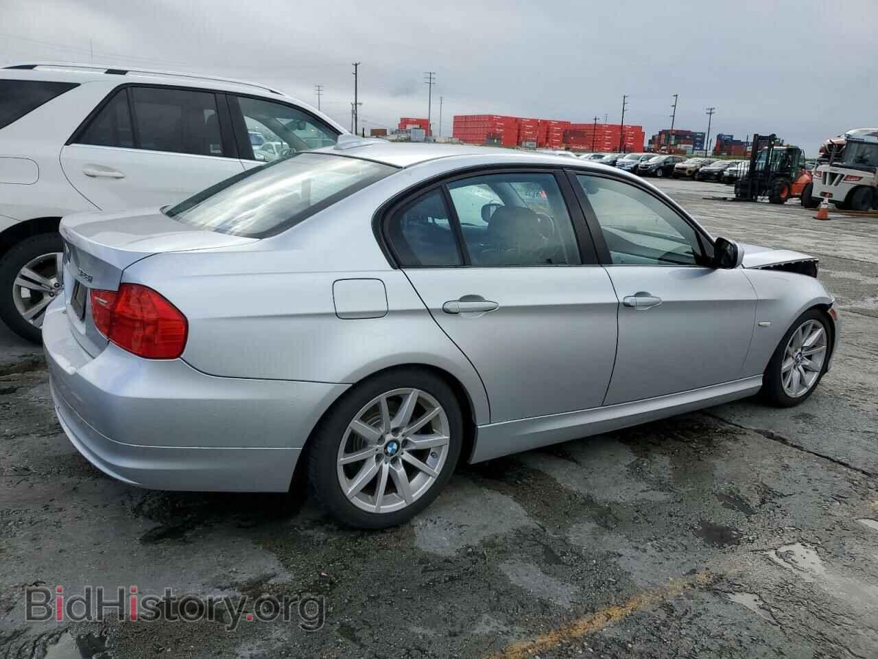 2011 BMW 3 SERIES - VIN: WBAPH5G57BNM80773 - Фото 3