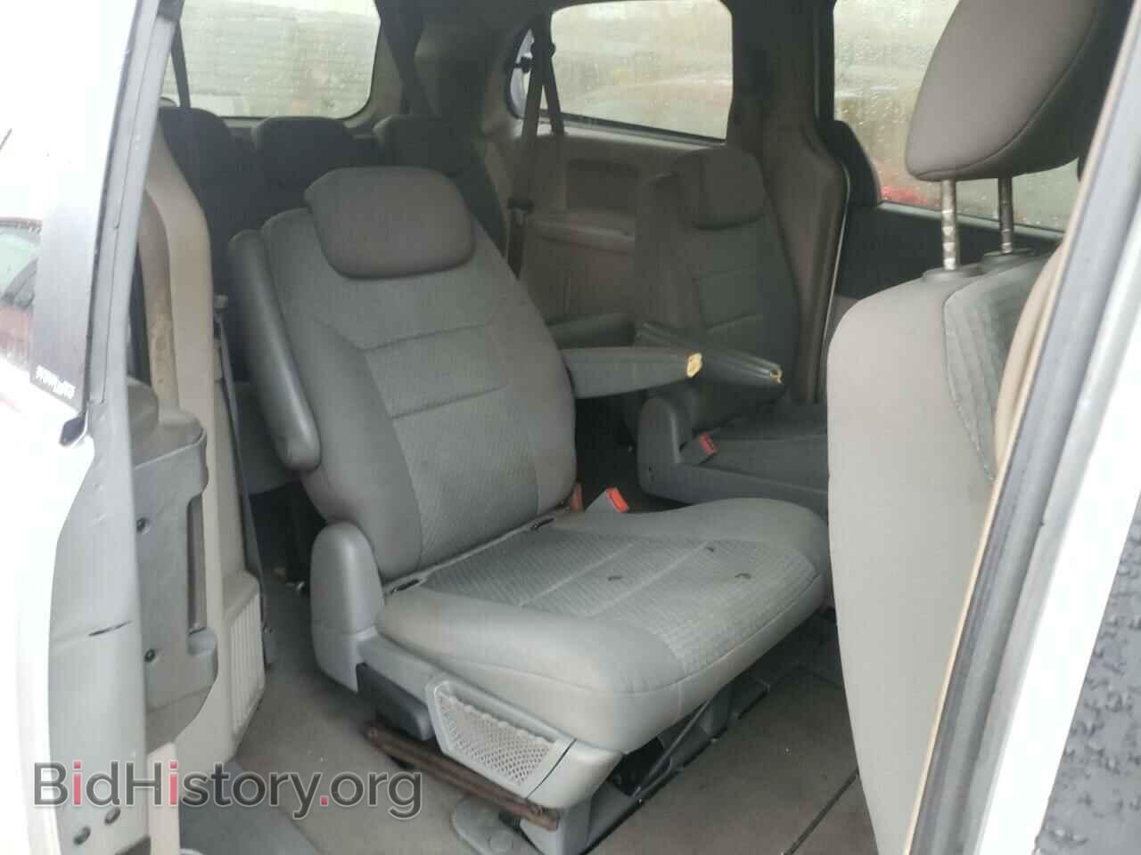 2010 CHRYSLER MINIVAN - VIN: 2A4RR5D19AR132110 - Фото 6