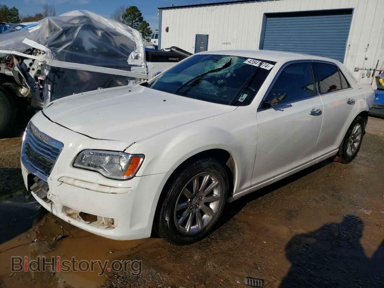 Фотография 2C3CCACG6CH308149 - CHRYSLER 300 2012