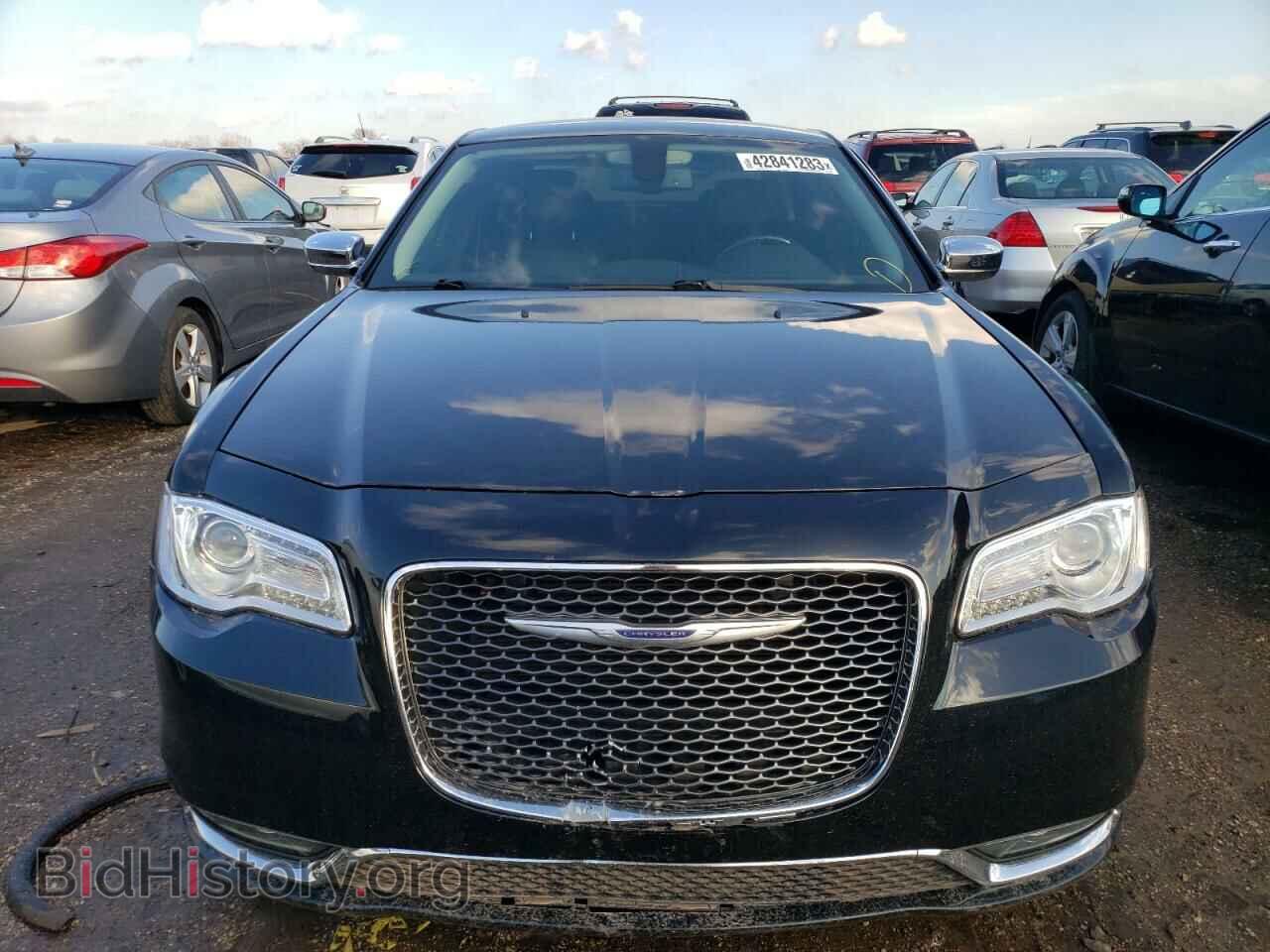 2019 CHRYSLER 300 - VIN: 2C3CCAEG2KH687226 - Фото 5