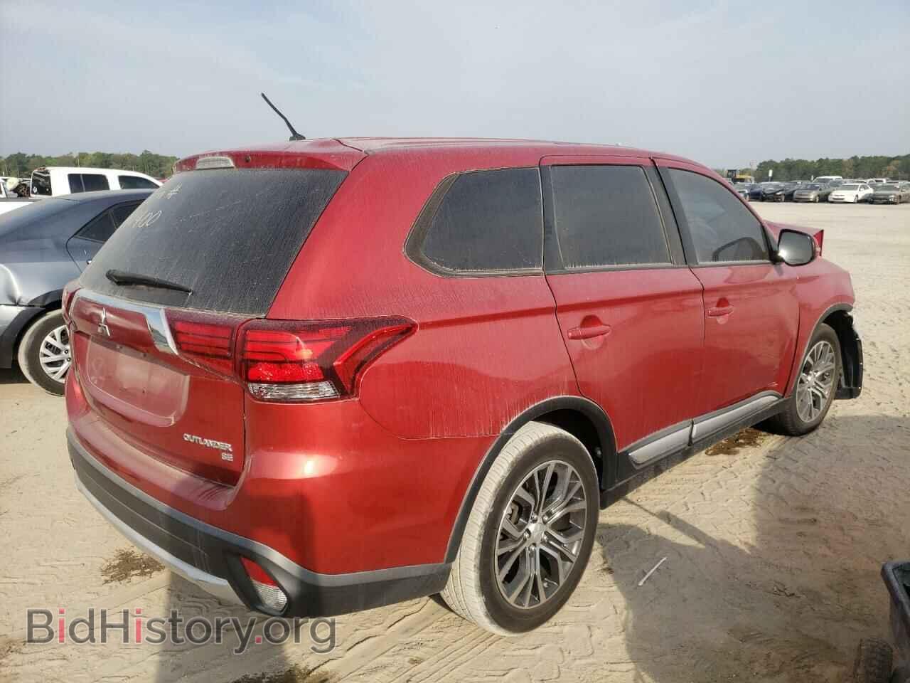 2016 MITSUBISHI OUTLANDER - VIN: JA4AD3A38GZ048400 - Фото 3