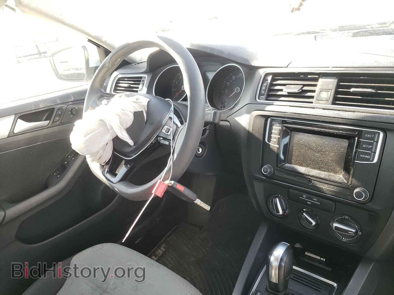 2017 VOLKSWAGEN JETTA - VIN: 3VW2B7AJXHM411592 - Фото 9