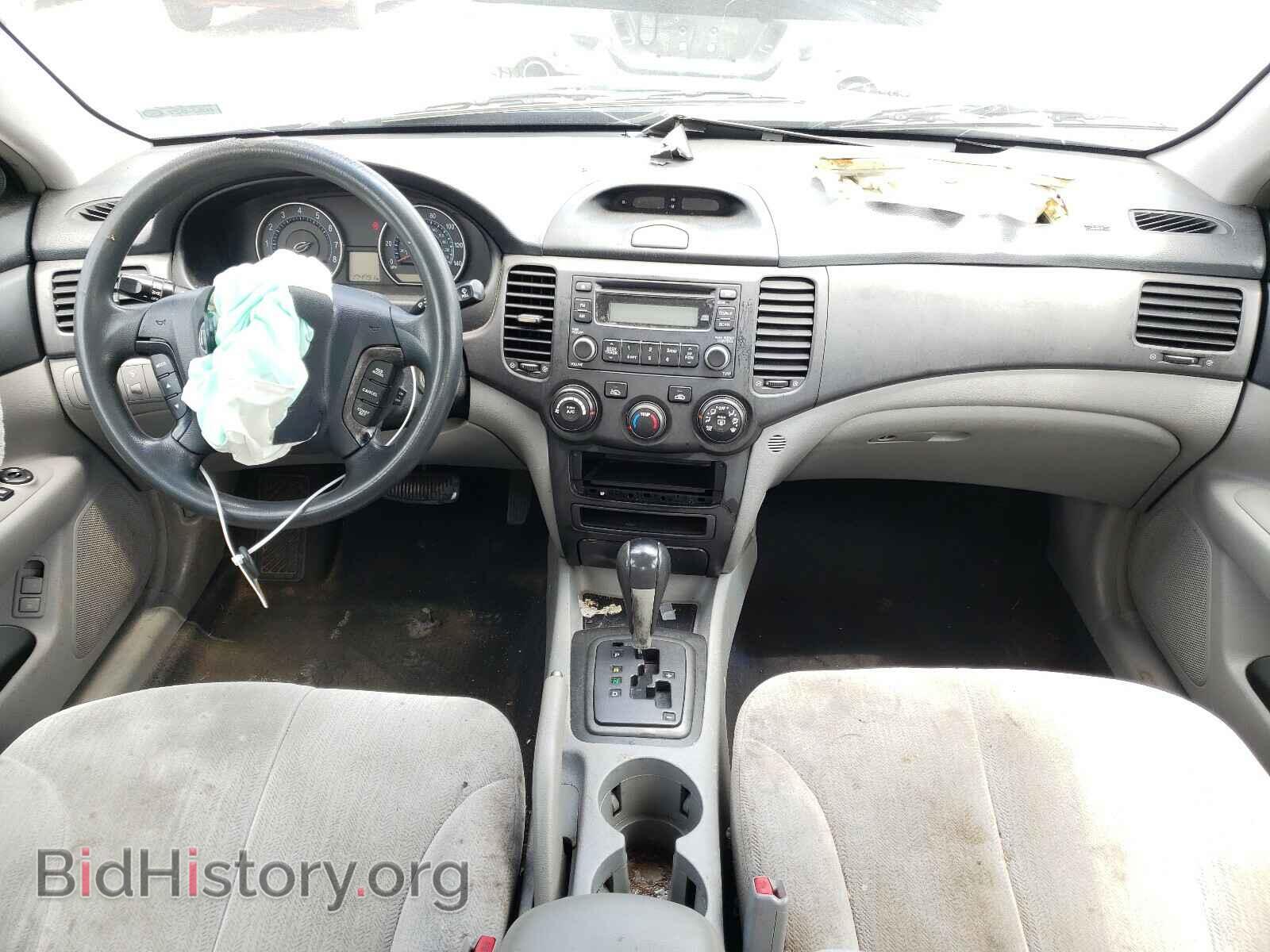 2008 KIA OPTIMA - VIN: KNAGE123785208921 - Photo 9