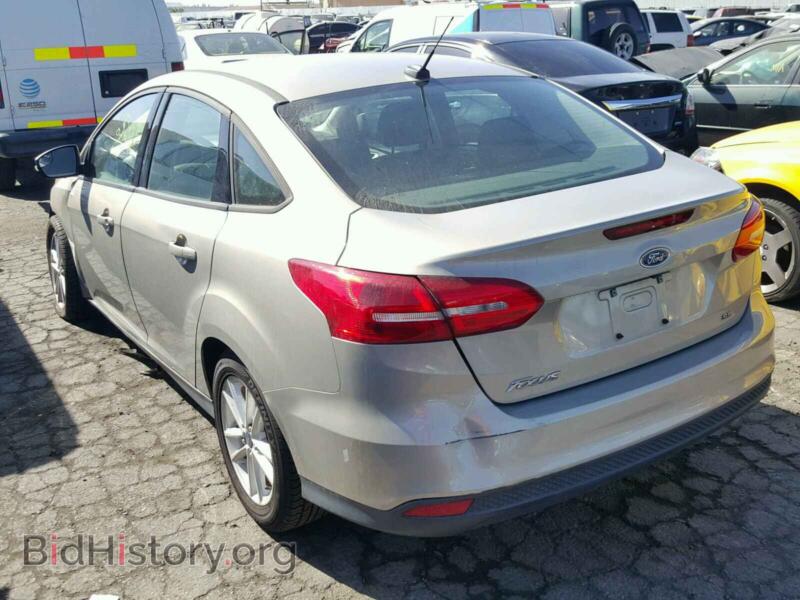 2015 Ford FOCUS (VIN 1FADP3F2XFL221335) — фото 3 из 10