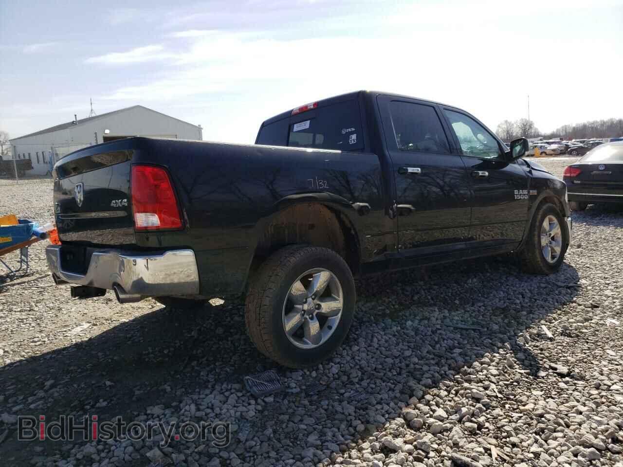 2016 RAM 1500 - VIN: 3C6RR7LT8GG207552 - Фото 3