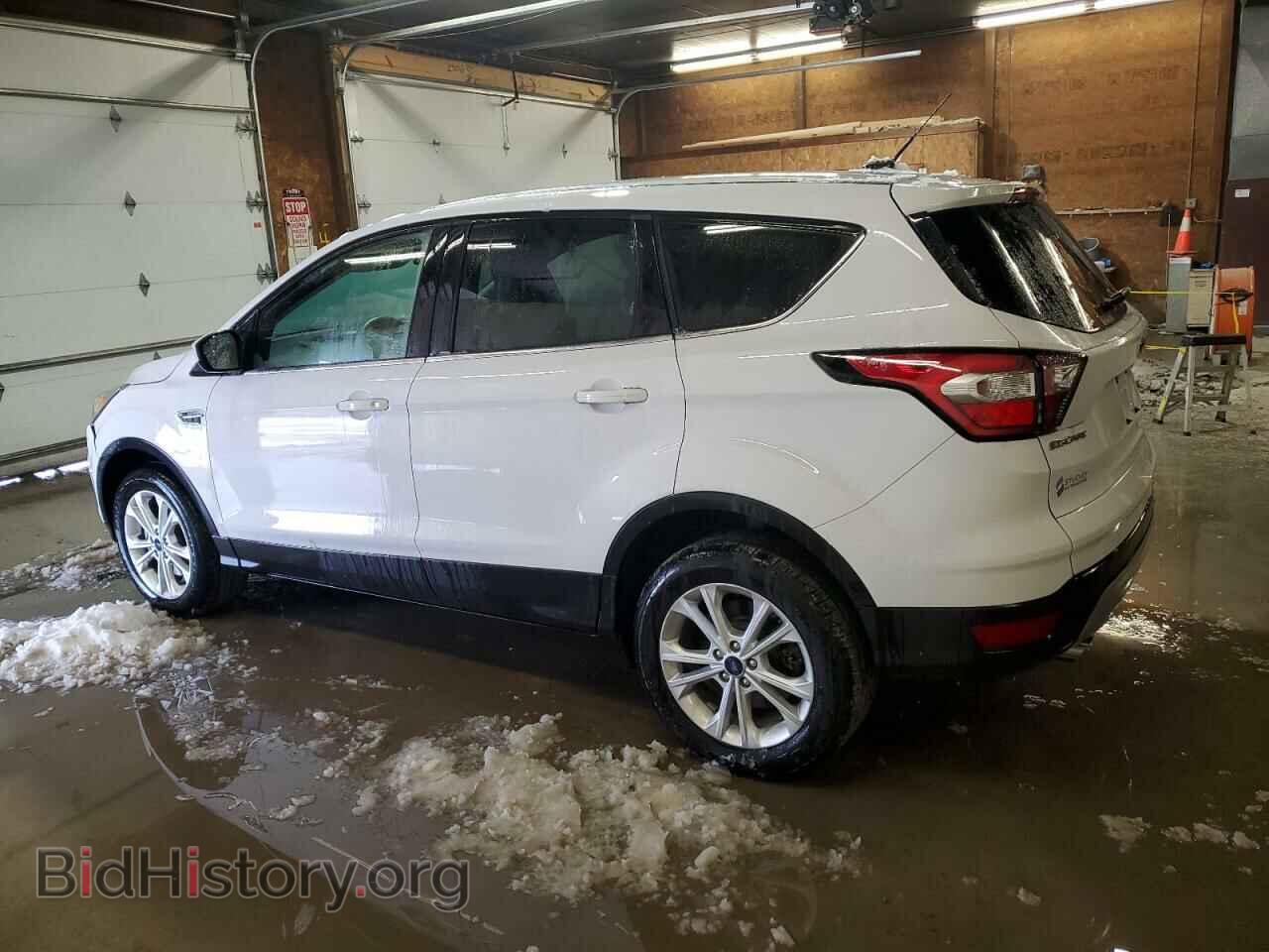 2017 FORD ESCAPE - VIN: 1FMCU9G90HUC32785 - Фото 2