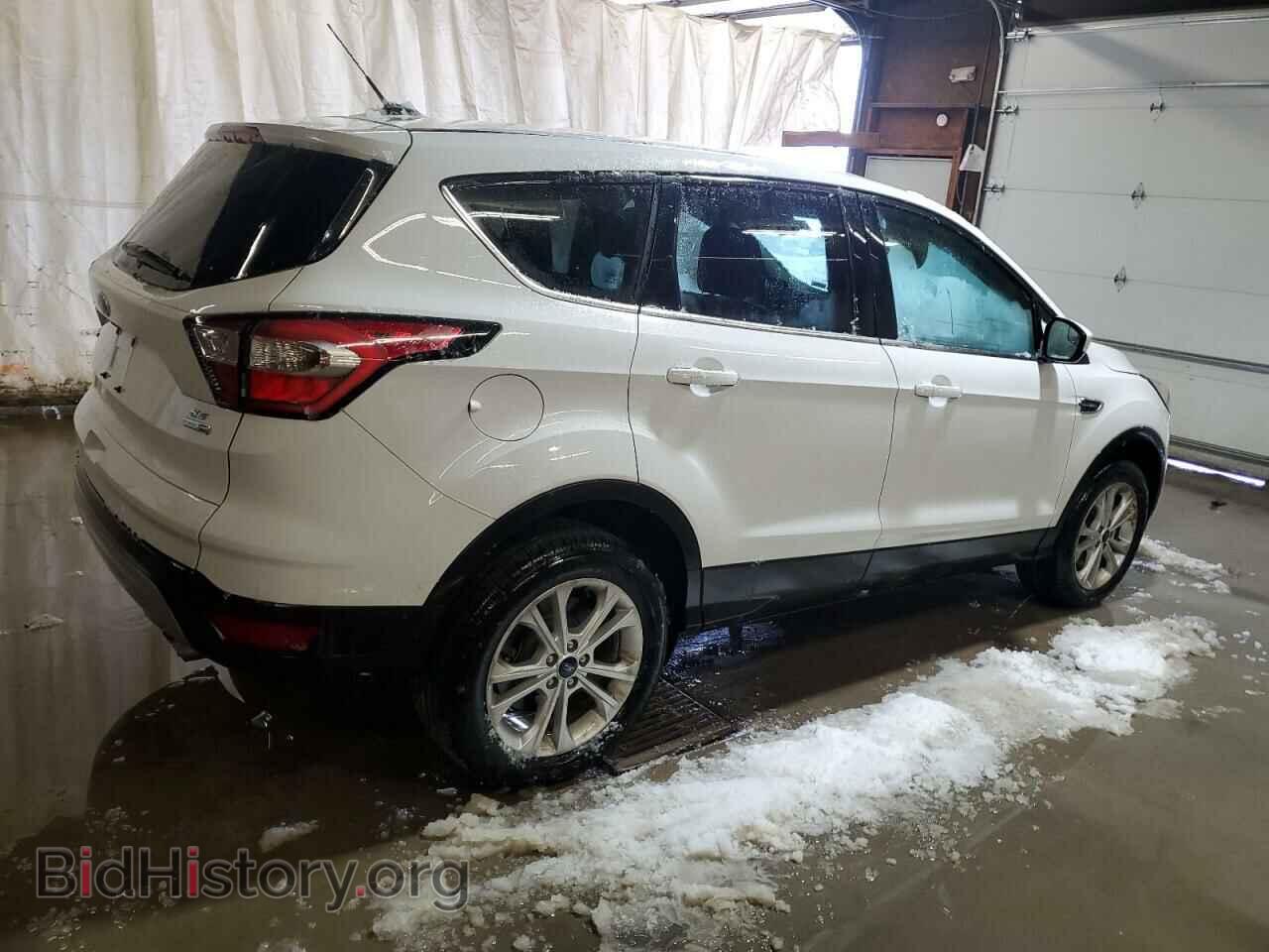 2017 FORD ESCAPE - VIN: 1FMCU9G90HUC32785 - Фото 3