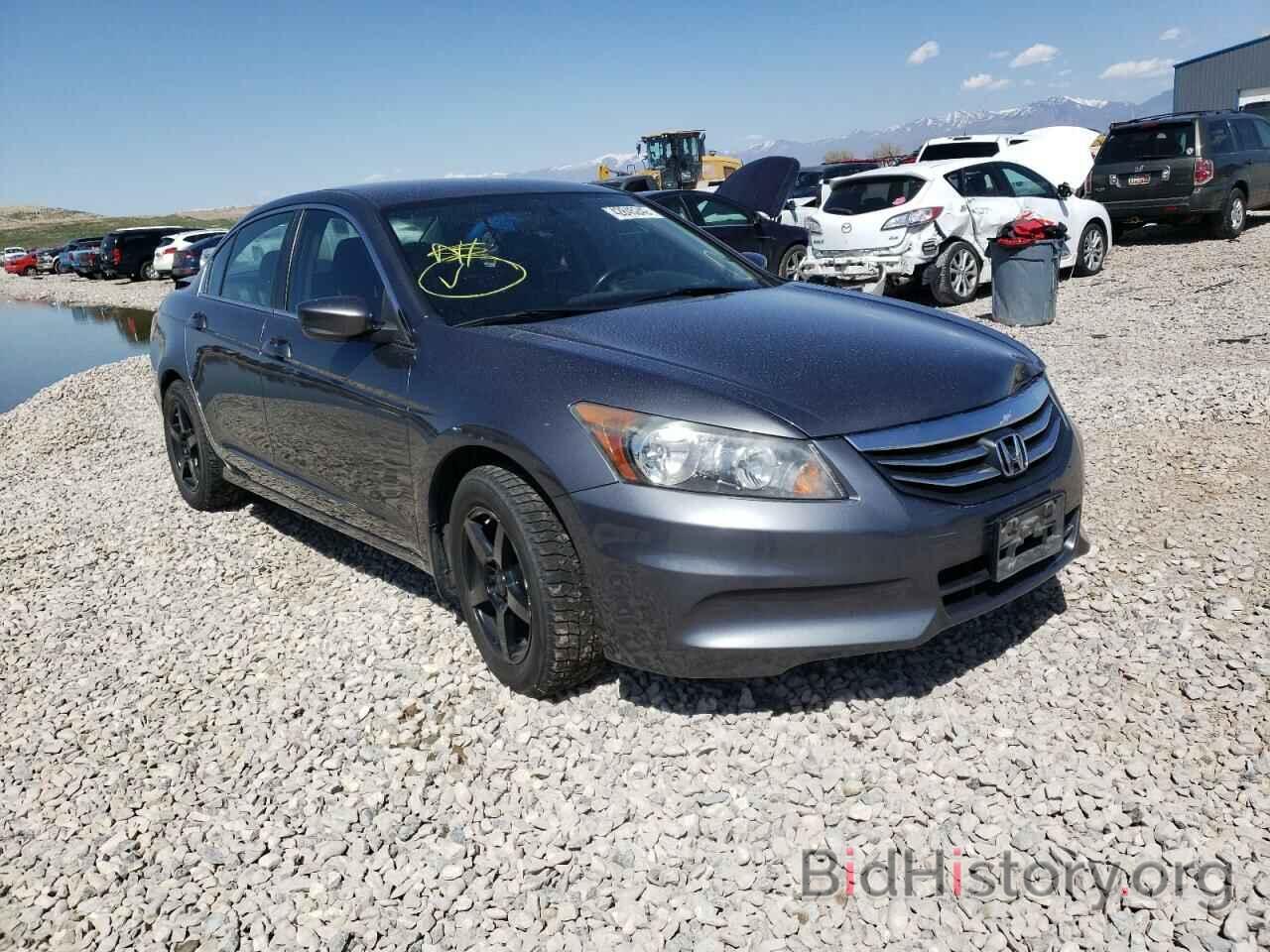 Photo 1HGCP2F63BA058330 - HONDA ACCORD 2011