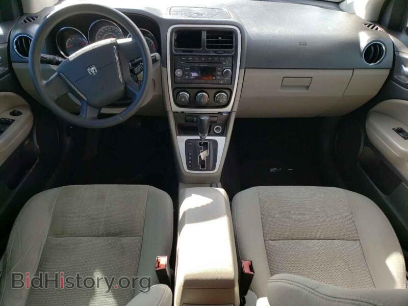 2011 Dodge CALIBER (VIN 1B3CB3HAXBD110766) — фото 8 из 13