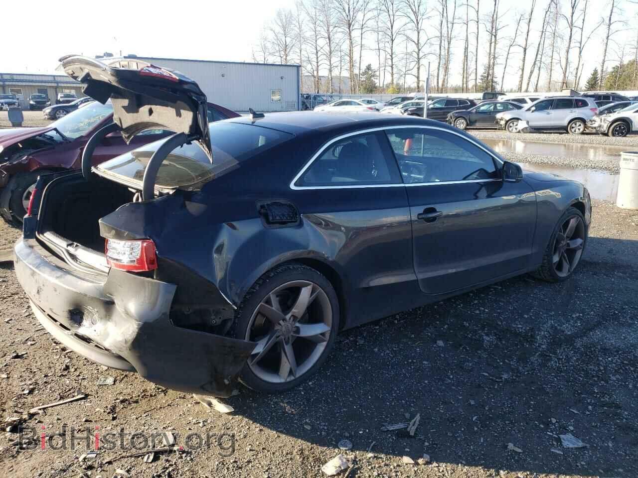 2011 AUDI A5 - VIN: WAURFAFR0BA037285 - Photo 3