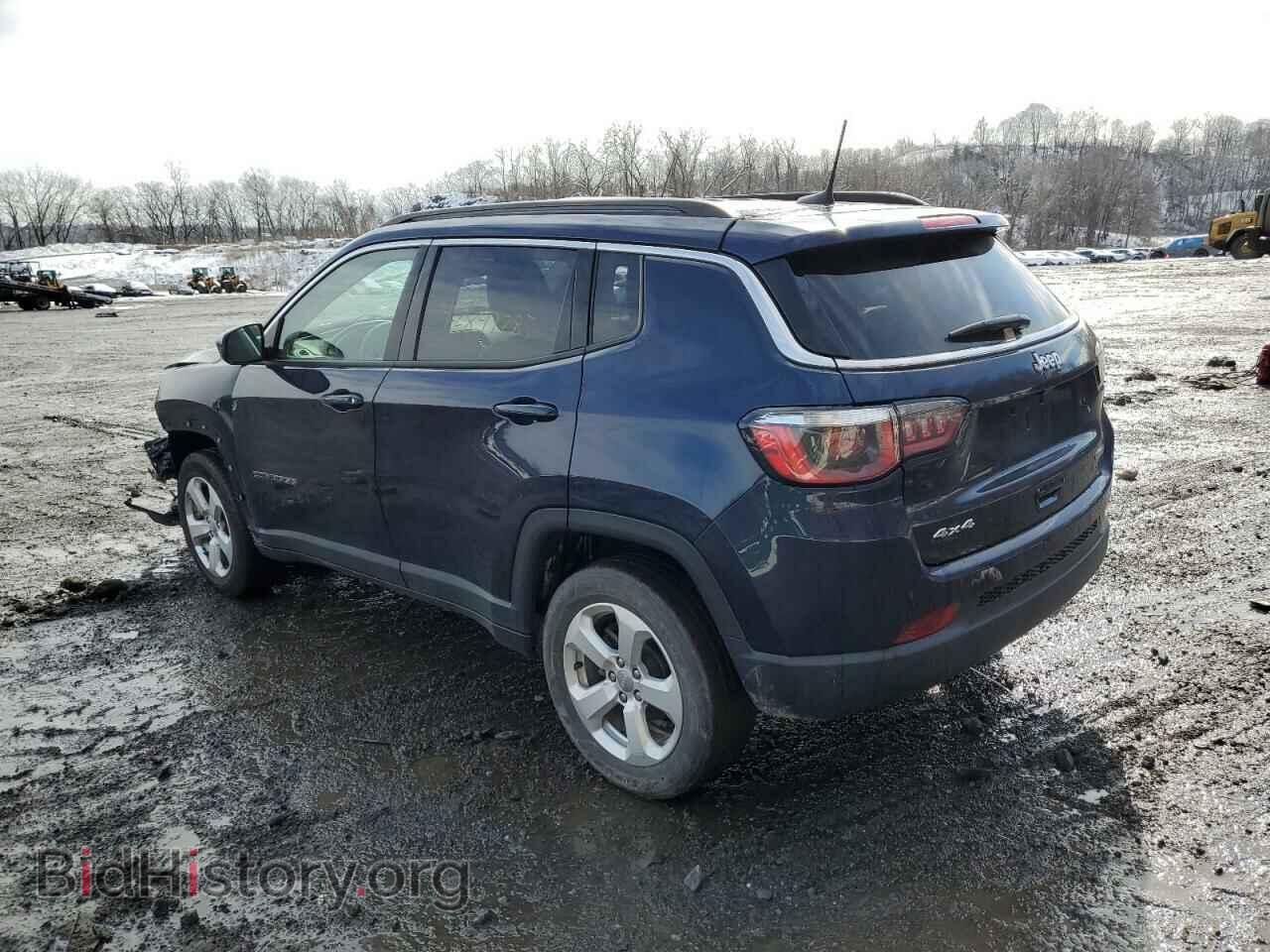 2019 JEEP COMPASS - VIN: 3C4NJDBB2KT599921 - Photo 2