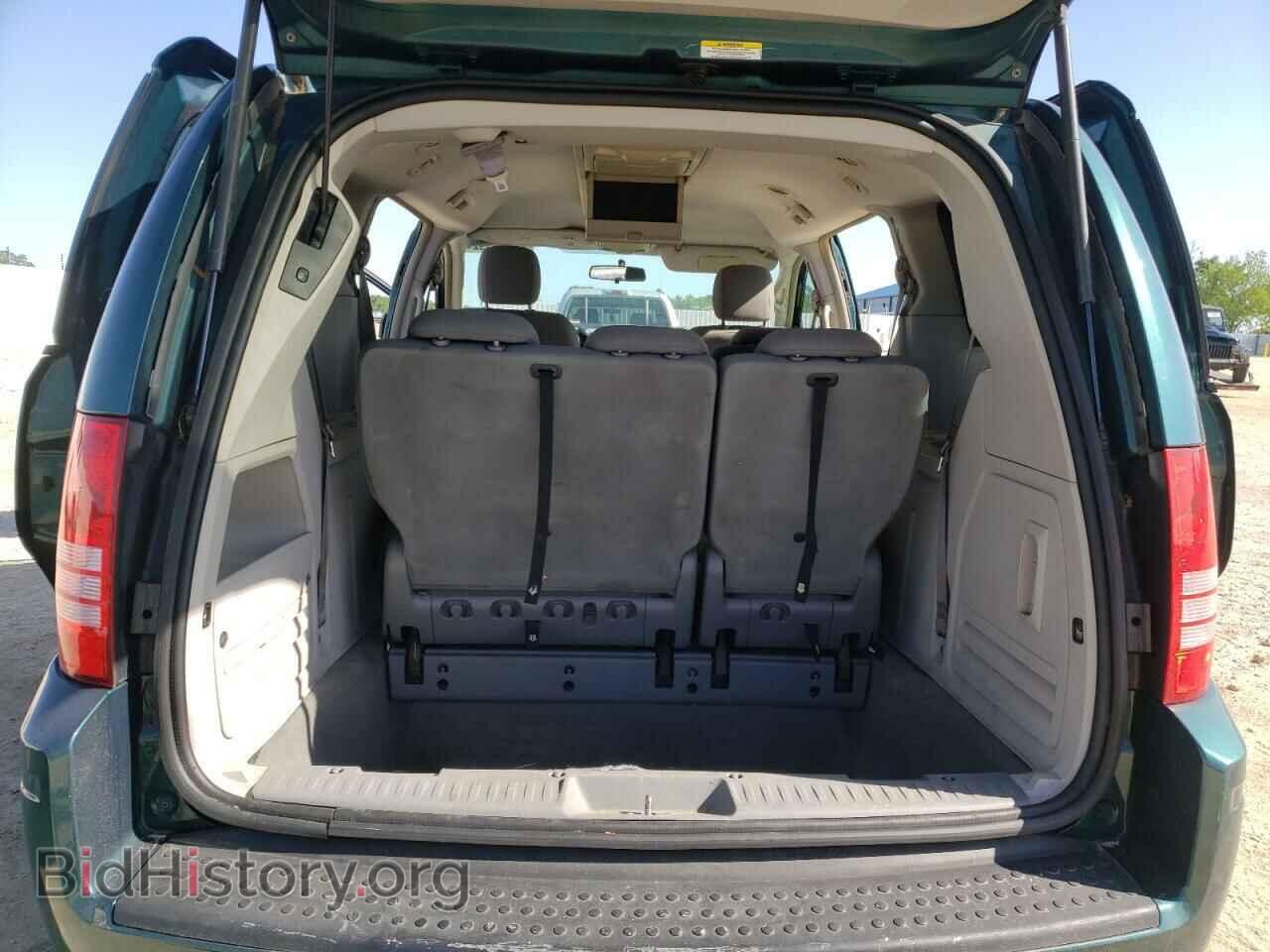 2009 CHRYSLER MINIVAN - VIN: 2A8HR54109R606628 - Фото 9