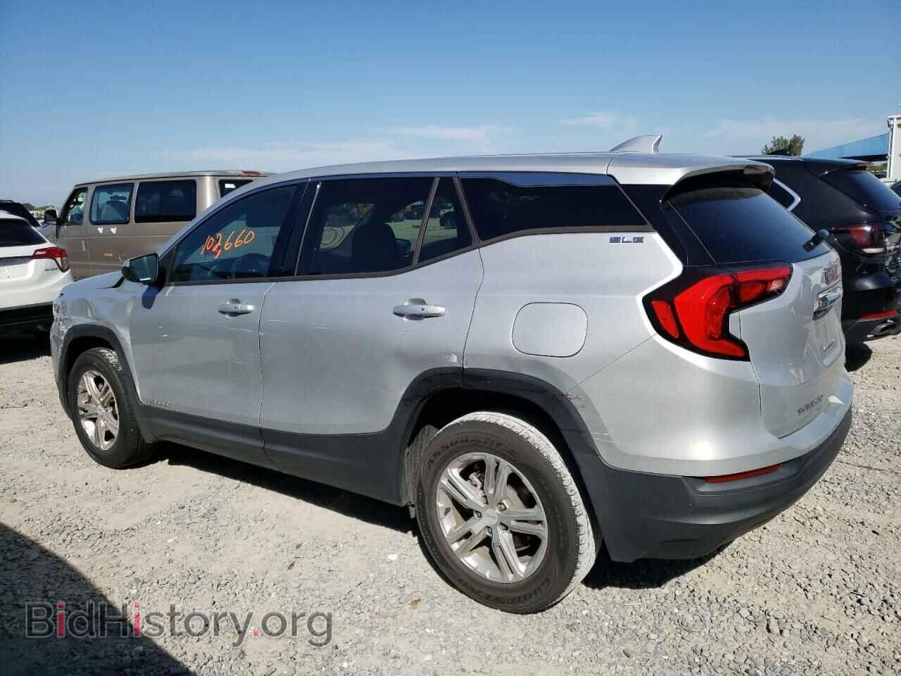 2018 GMC TERRAIN - VIN: 3GKALTEV8JL281927 - Фото 2