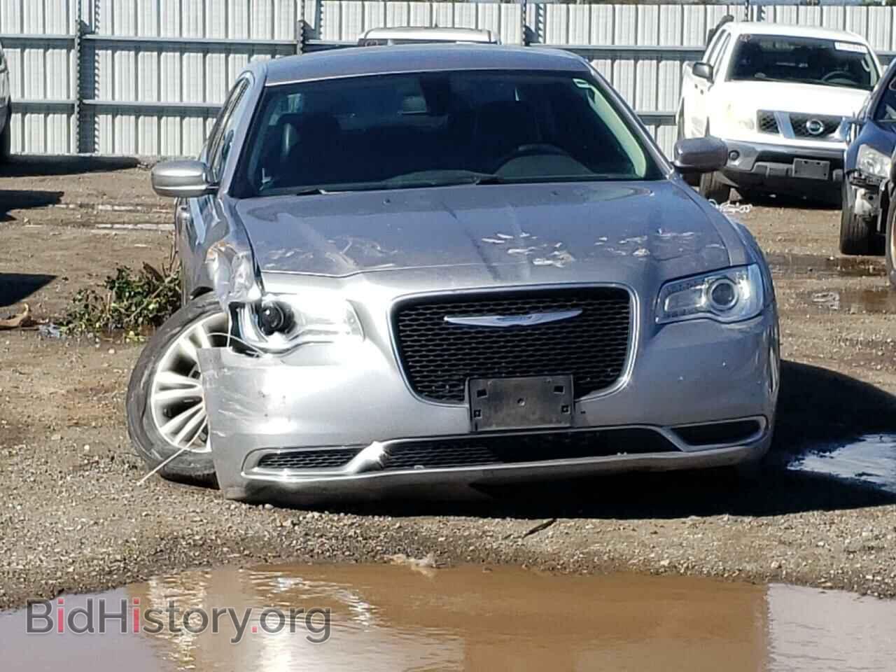 2017 CHRYSLER 300 - VIN: 2C3CCAAG7HH552290 - Фото 5