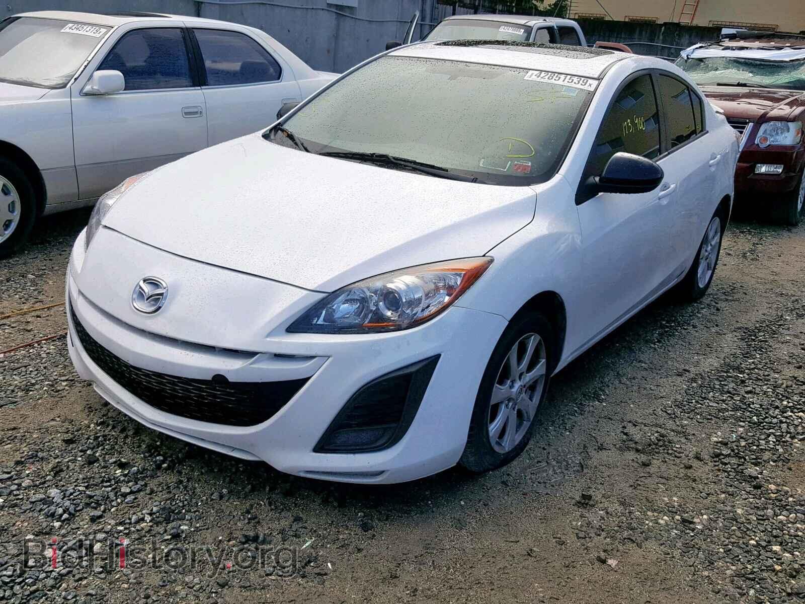 2011 MAZDA 3 - VIN: JM1BL1VG0B1408085 - Фото 2