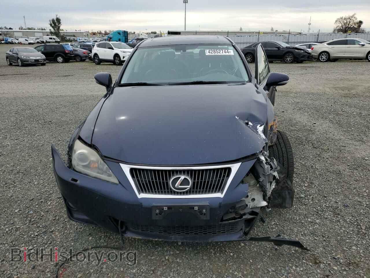 2012 LEXUS IS - VIN: JTHBE5C21C5028612 - Фото 5