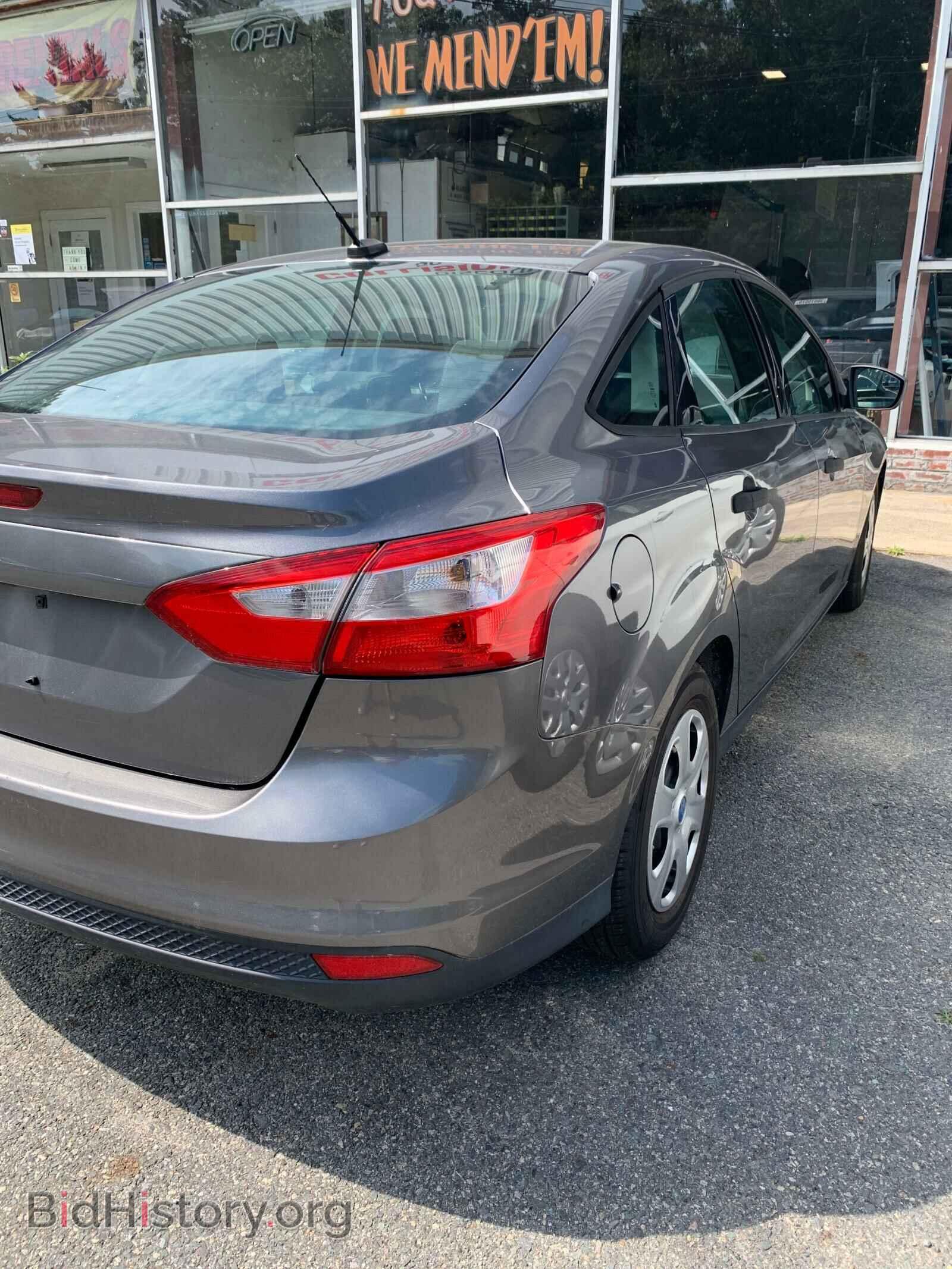2012 FORD FOCUS - VIN: 1FAHP3E21CL124400 - Photo 4