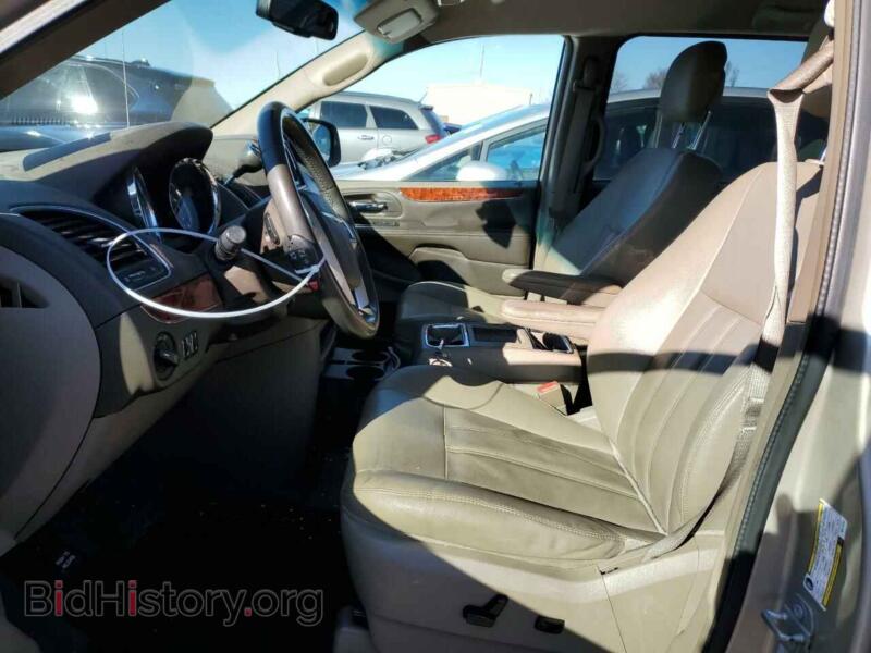 2016 Chrysler MINIVAN (VIN 2C4RC1BG4GR213161) — photo 7 of 12