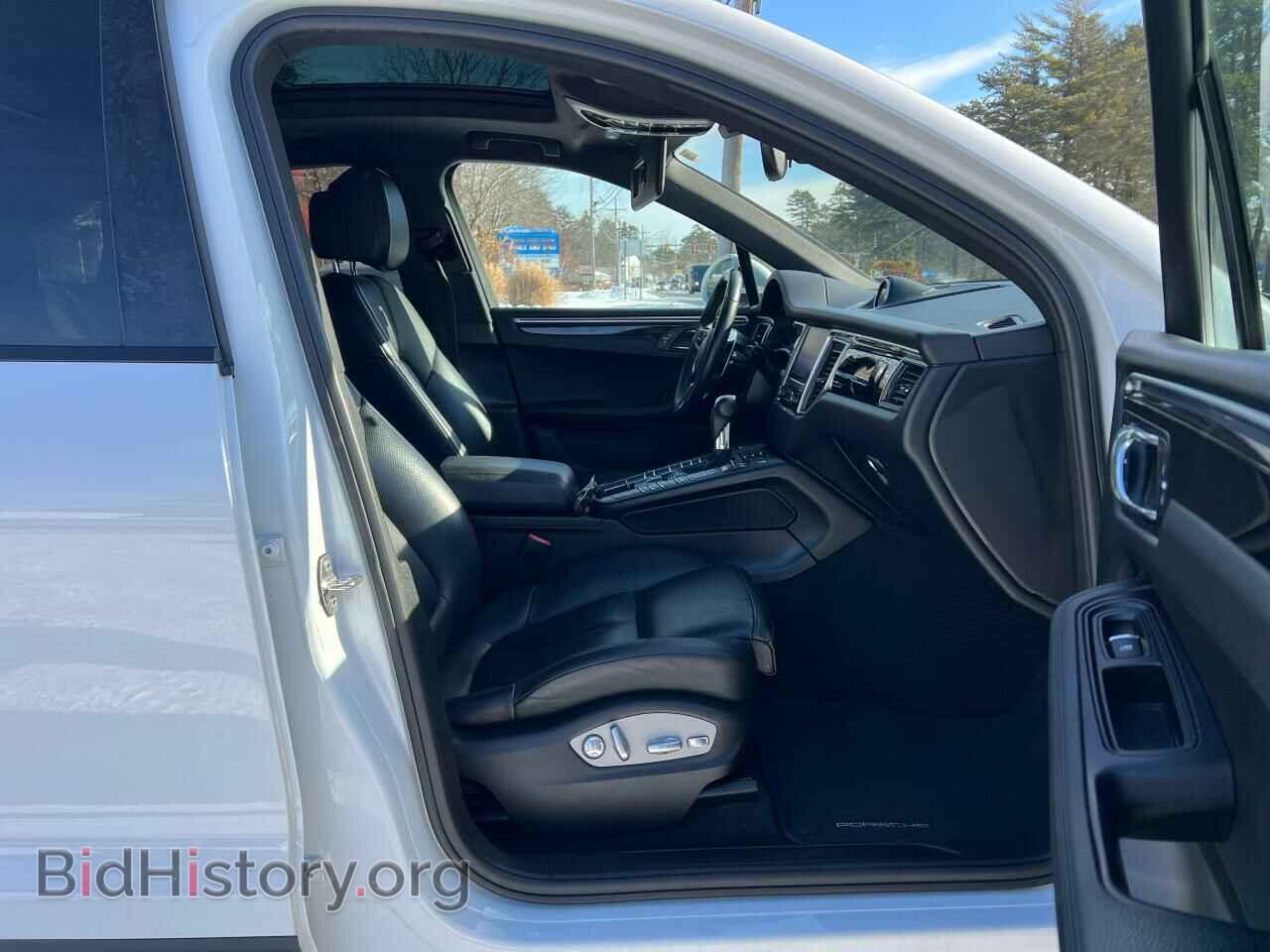 2017 PORSCHE MACAN - VIN: WP1AA2A53HLB82230 - Photo 5