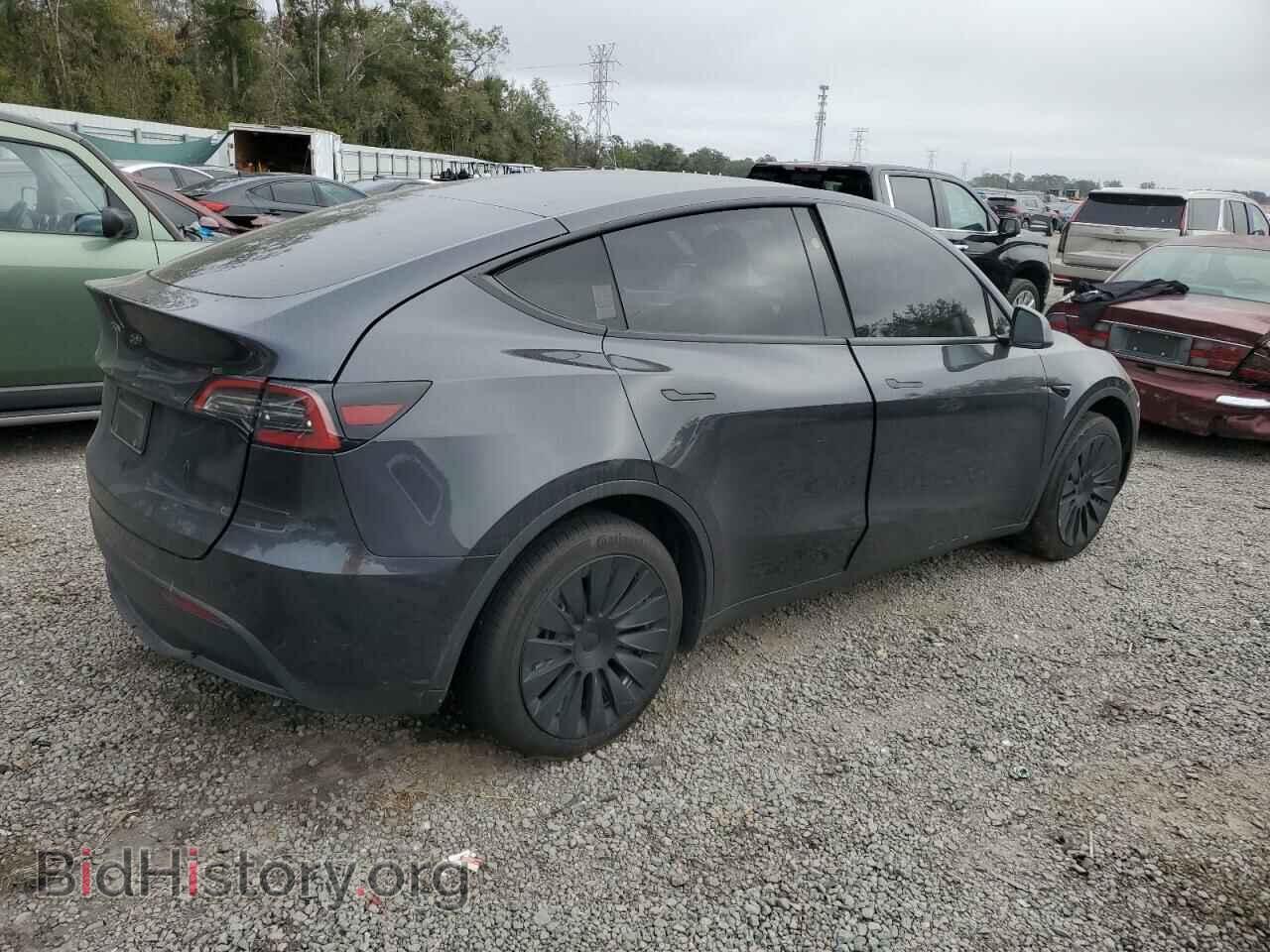 2024 TESLA MODEL Y - VIN: 7SAYGDED6RF041896 - Фото 3