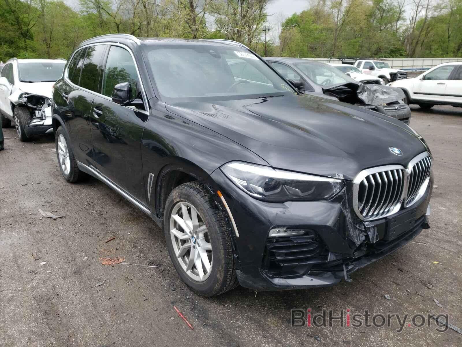 Фотография 5UXCR6C01L9C34926 - BMW X5 2020