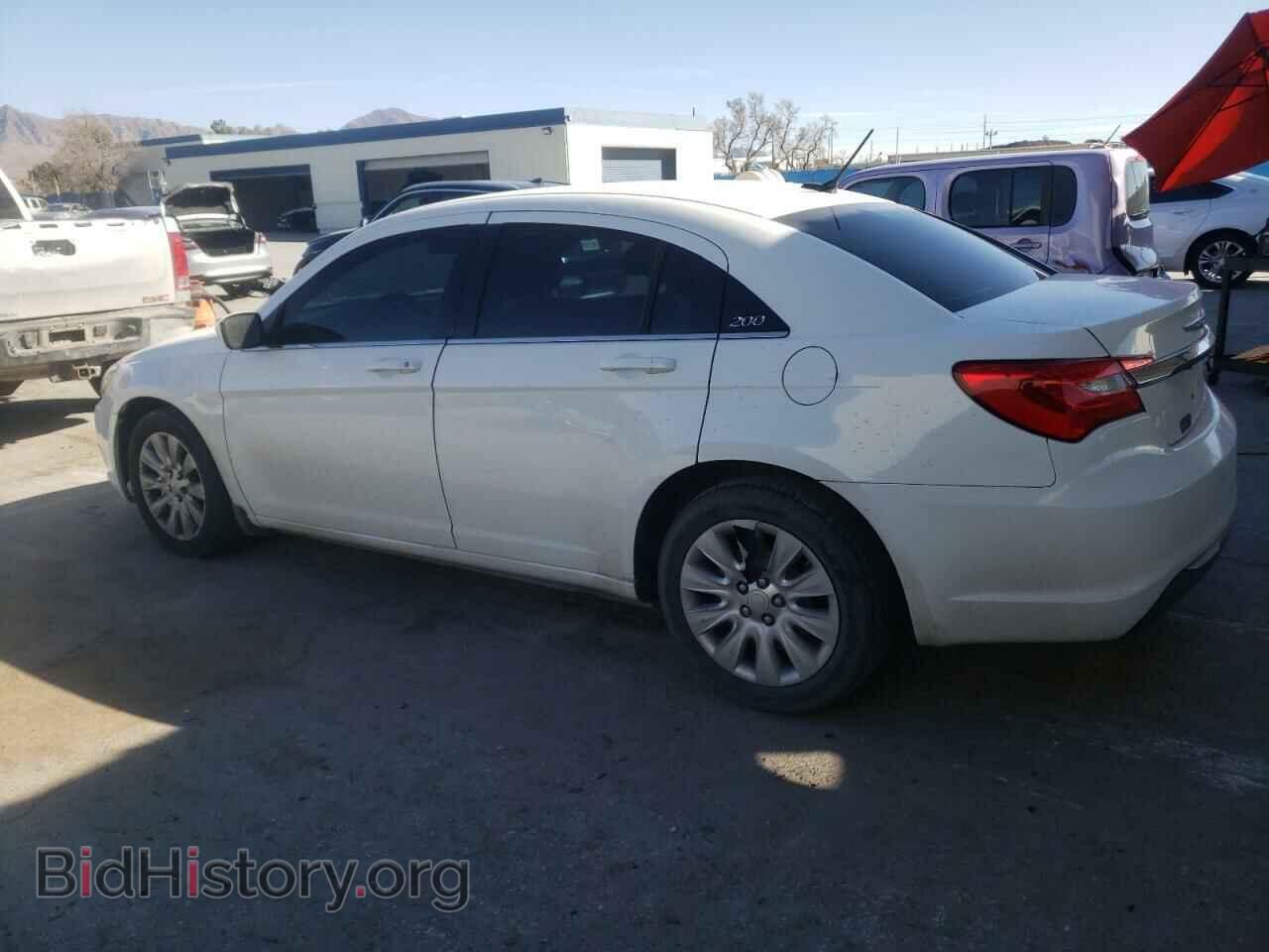 2014 CHRYSLER 200 - VIN: 1C3CCBAB0EN122288 - Фото 2
