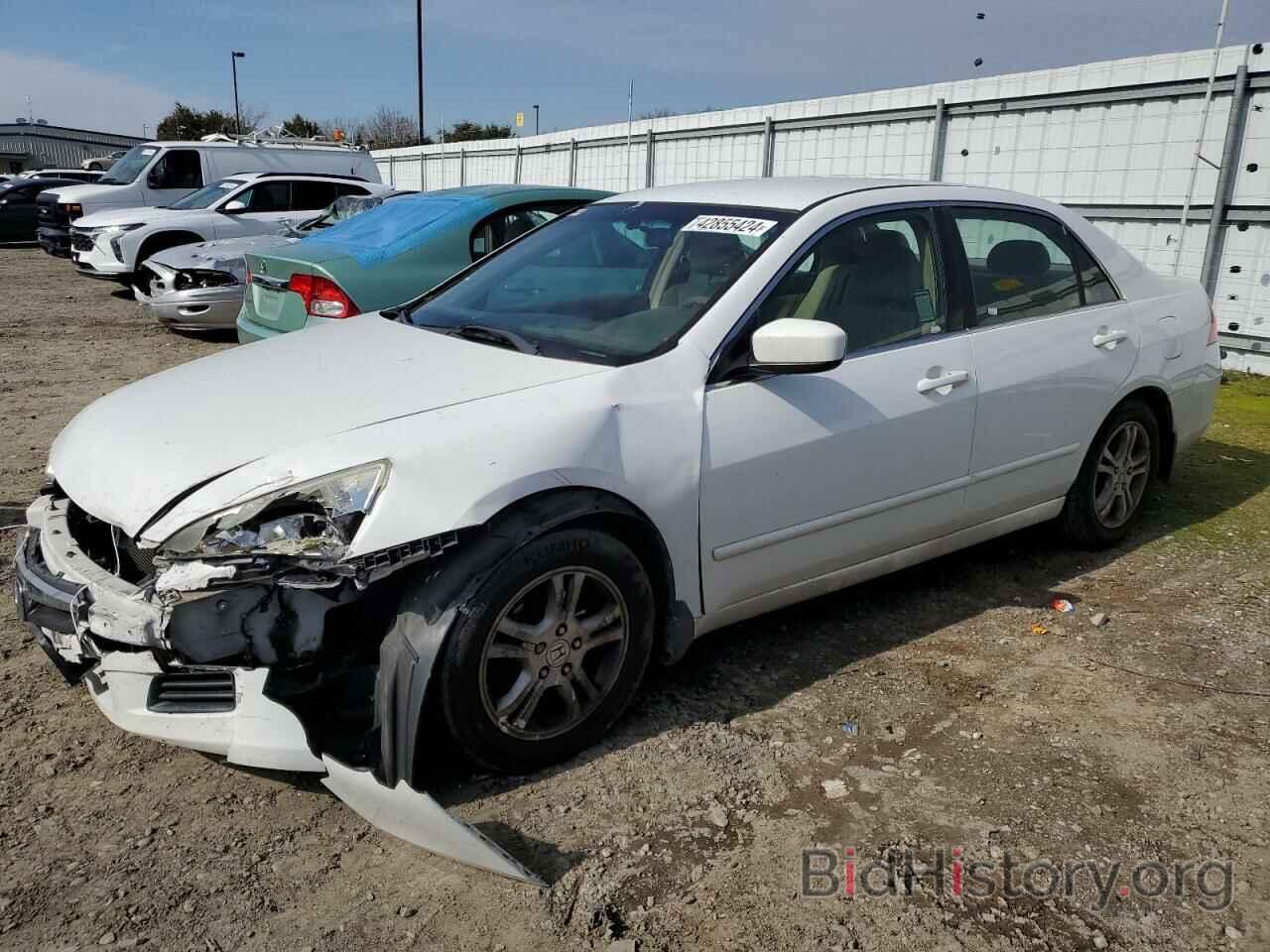 Photo 1HGCM56327A205907 - HONDA ACCORD 2007